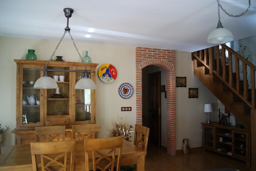 Hostal El Recanto Vega de Valcarce Εξωτερικό φωτογραφία