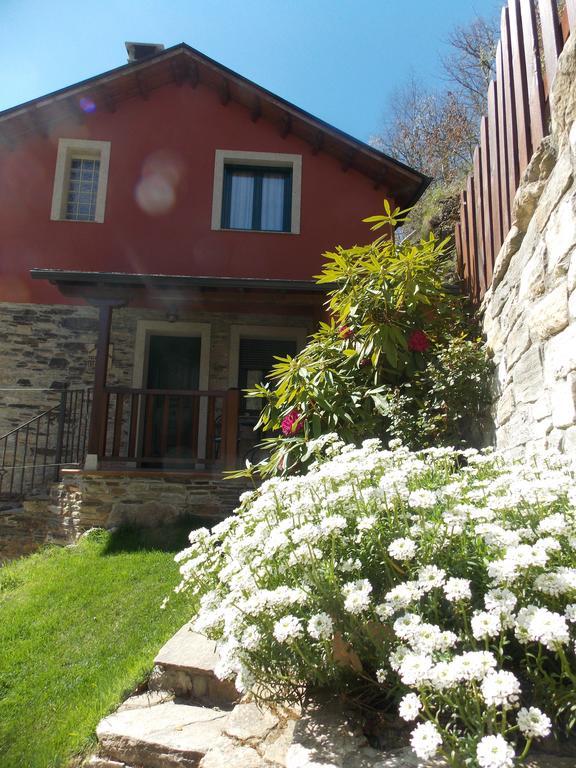 Hostal El Recanto Vega de Valcarce Εξωτερικό φωτογραφία