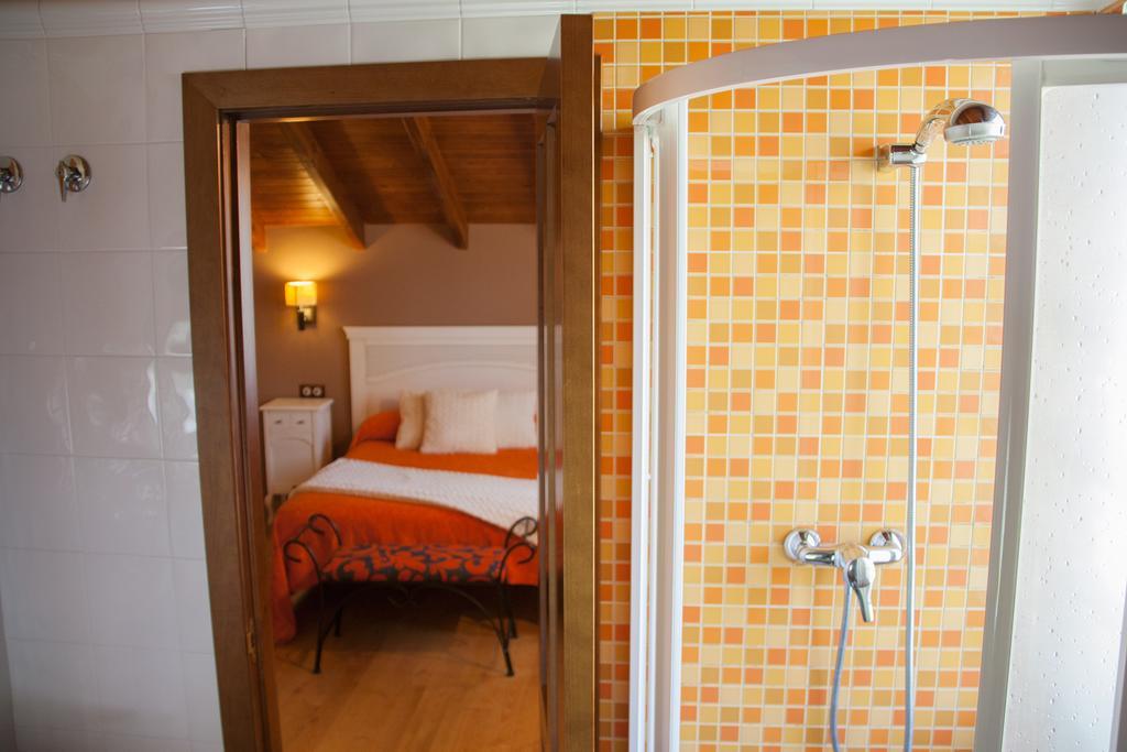 Hostal El Recanto Vega de Valcarce Εξωτερικό φωτογραφία