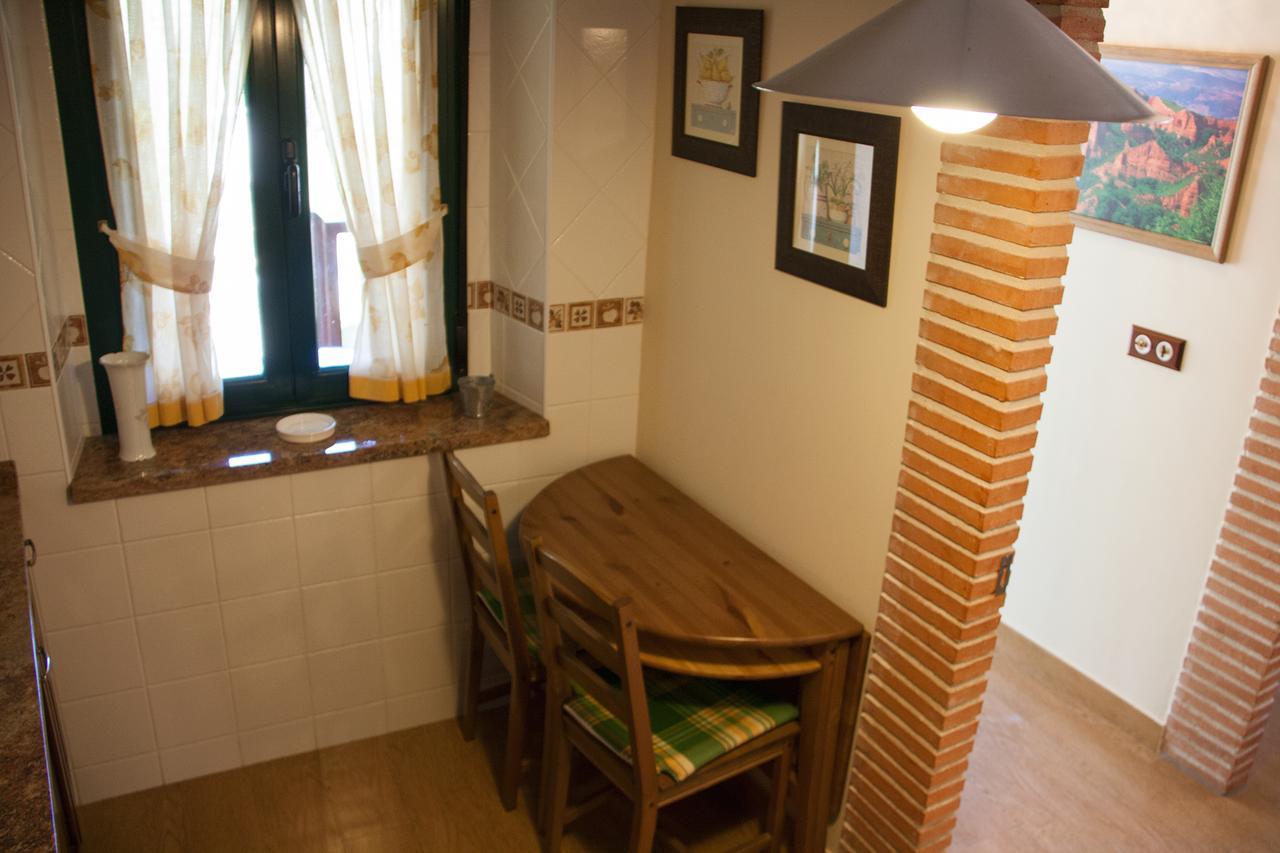 Hostal El Recanto Vega de Valcarce Εξωτερικό φωτογραφία